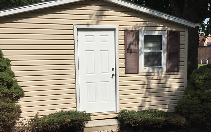 Just Clean Pressure Washing provides quality house siding washing